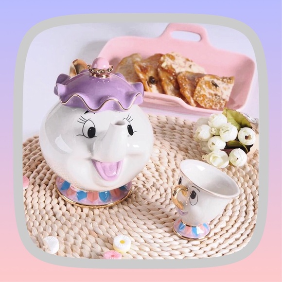 Disney Accessories - 🏰🌈Mrs. Potts Disney Tea Set🏰✨